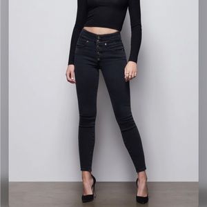 Good American GOOD WAIST BUTTON FLY never worn black and gold skinny sexy fit